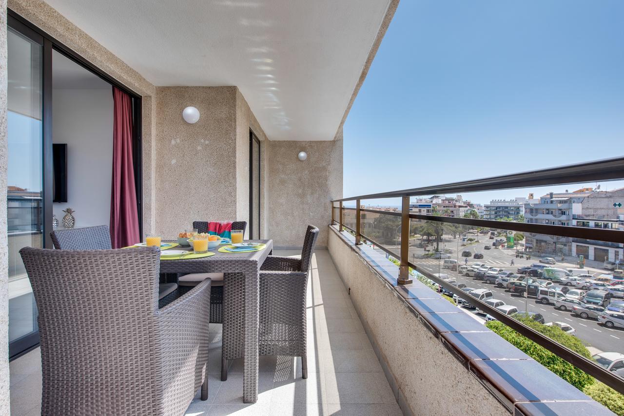 Modern Apartments Los Cristianos Center Екстериор снимка